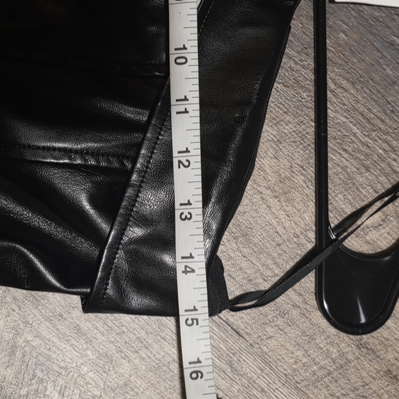 Forever 21 Black Mini Dress - Picture 2 of 14